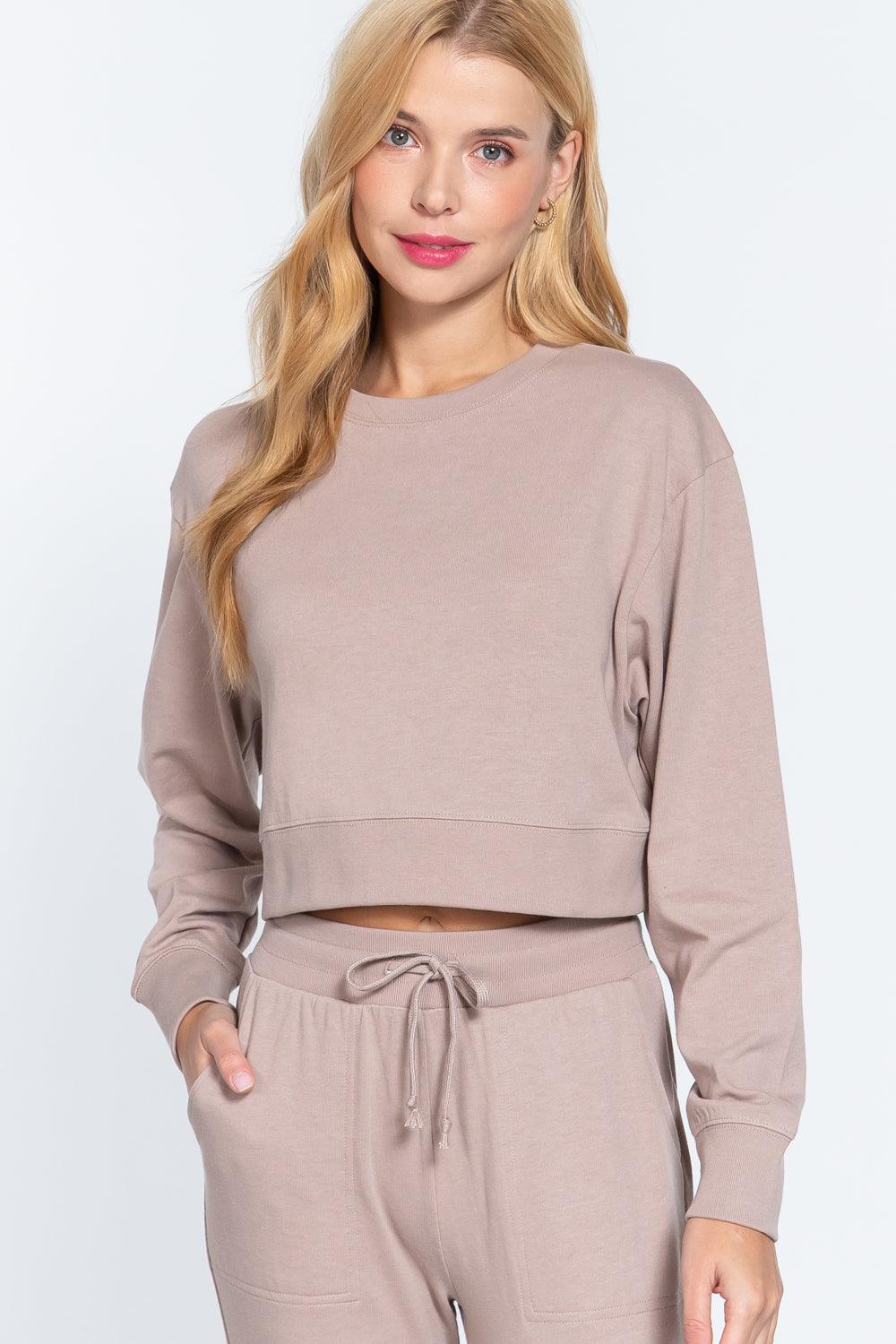 Buying Guide: Stylish and Healthy Dresses 2023 | Fashionably Fit | Long Sleeve Crew Neck Sweatshirt